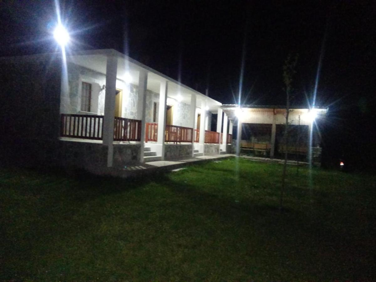 Buni Shqipes Villa Theth Exterior photo